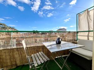 Appart’ Chaleureux avec balcon800m Gare et centre