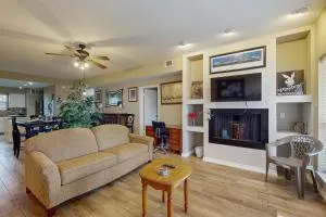 Mariner Village 108 - Nassau Bay