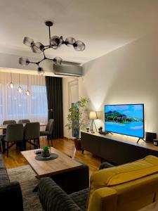AJ Luxe Residence