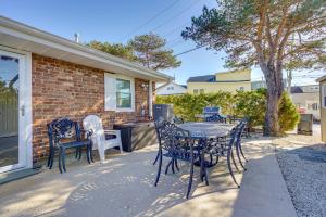 Lavallette Vacation Rental - Walk to Bay and Beach!