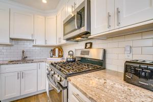 Lavallette Vacation Rental - Walk to Bay and Beach!