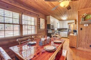 Cropwell Cabin with Fire Pit, Near Logan Martin Lake