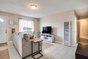 Convenient Joshua Tree Apartment - Walk to Town! - 二十九棕榈村