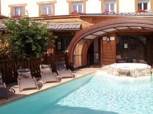 Hotels Hotel Restaurant & Spa Les Autanes : photos des chambres