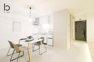 b hotel Heiwaodori 102 - Beautiful New 1BR Apartment for 6 ppl