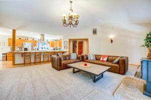 Calpine Mountain Retreat with High-Speed Internet