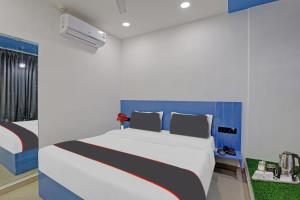 Collection O Leo Palace