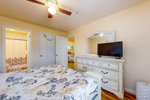 The Palms --- 36507 Palm Dr #2203