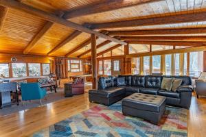 New Denver Lodge