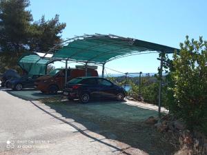 Apartments by the sea Basina, Hvar - 4620