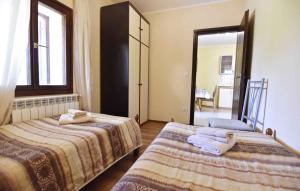 Apartments with parking space Djuba, Umag - 22548