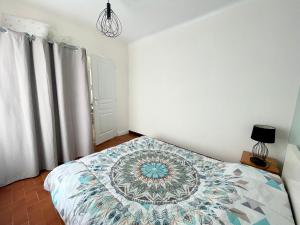 Maisons de vacances Maison renovee 3 ch. proche mer, animaux admis, terrasse et parking - FR-1-231-290 : photos des chambres