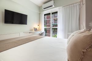 Prime Apartment in Palermo best location wbalcony. Work-Stay Speed Internet WasherDryer Unit