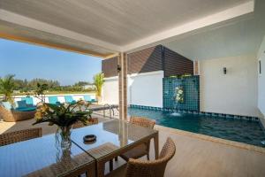 Pure Bliss Luxe 3BR Pool Villa Your Ultimate Tropical Getaway V29 V74