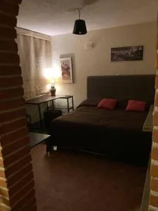 Prívate room 24 hrs - 乔卢拉