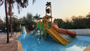 Pinewood Resort