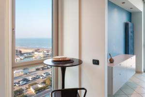 LUXURY BLUE LIVING RICCIONE PORTO