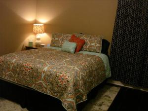 St Louis House near Arch and Ballpark Village