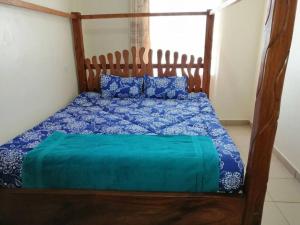Entire serviced 2-bedroom apartment in Thindigua