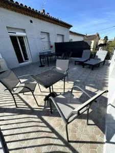 Appartement Sabatier T4 avec terrasse et jardin - Pennautier