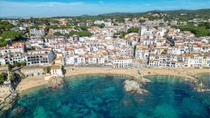 Bonita Planta baja muy céntrica con Parking - 4hvězdičkové hotely ve městě Palafrugell