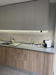 Lovely 2 bedroom apartment in South Lisbon