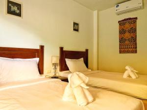 beautiful pool house