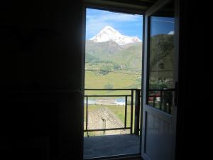 Qusha Guesthouse Meeting in the mountains and views