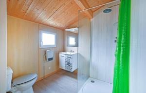 2 Bedroom Awesome Home In Barjac