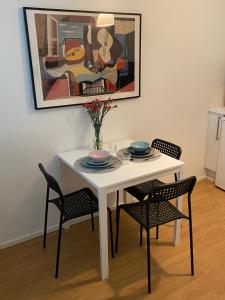 Tranquil studio near nature, free parking& wifi