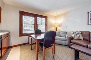 A124 Studio Standard View