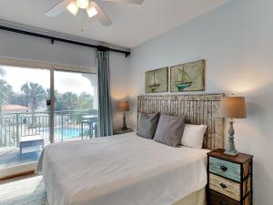 Inn at Seacrest #206