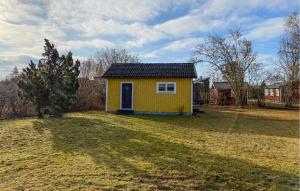 2 Bedroom Awesome Home In Löttörp