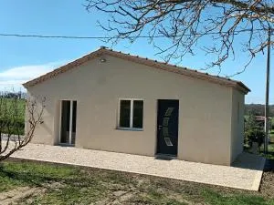 Petite Maison dans le Gers 32 - Cassaigne