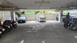 Plus condominium 2 kathu