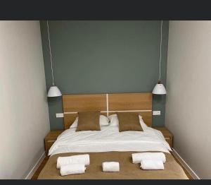 Flora Racha - Lovely Cottages