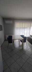 Apartments near old town with private parking