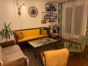 Hotels SHELDER Hotel - CHERBOURG EN COTENTIN - Equeurdreville : photos des chambres