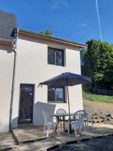 Maisons de vacances Gite Entre Terre Ciel et Volcans : photos des chambres