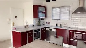 House of Essia - Pont de lʼArc