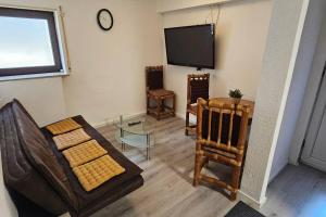 Renoviertes ruhiges Gartenapartment