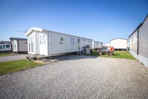Sheerness Holiday Caravan for 6