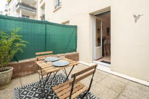 Studio Centre-Ville avec Terrasse et Parking Sécurisé Gratuit