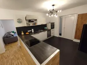 modernes Apartment in verkehrsgünstiger Lage - روسلسهايم