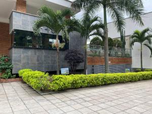 Apartamento moderno - vistapiscina