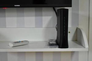 Amplio piso, con cochera 2 dormitorios 2 baños La Rural, Shopping Mall Distrito Arcos