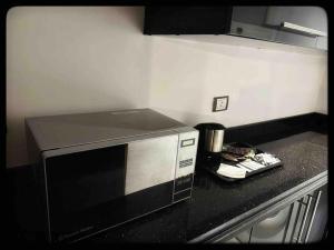 Elegant 2 bedrooms with Patio garden