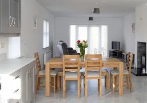 Riverview Cottages - 波默罗伊