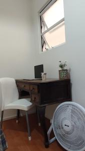 ¡Habitación con baño privado en plena Recoleta!