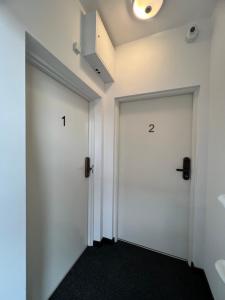 Etna 4 - Apartamenty -Parking Osmeckiego 4 E Rzeszów -Parking -Garaż-